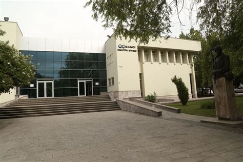 Erciyes üniversitesi sabancı kültür merkezi